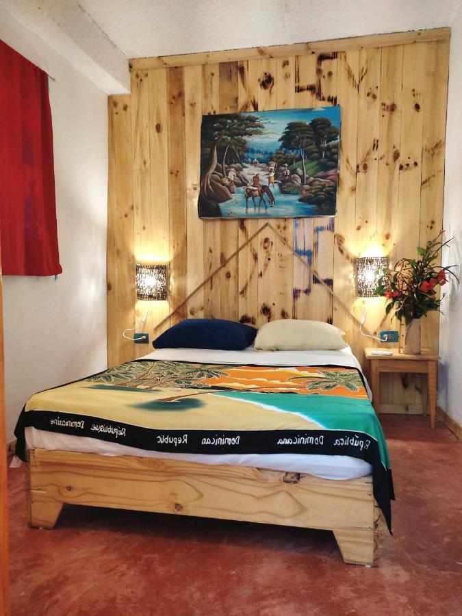 Hostel La Ballena Backpacker Лас-Галерас Экстерьер фото