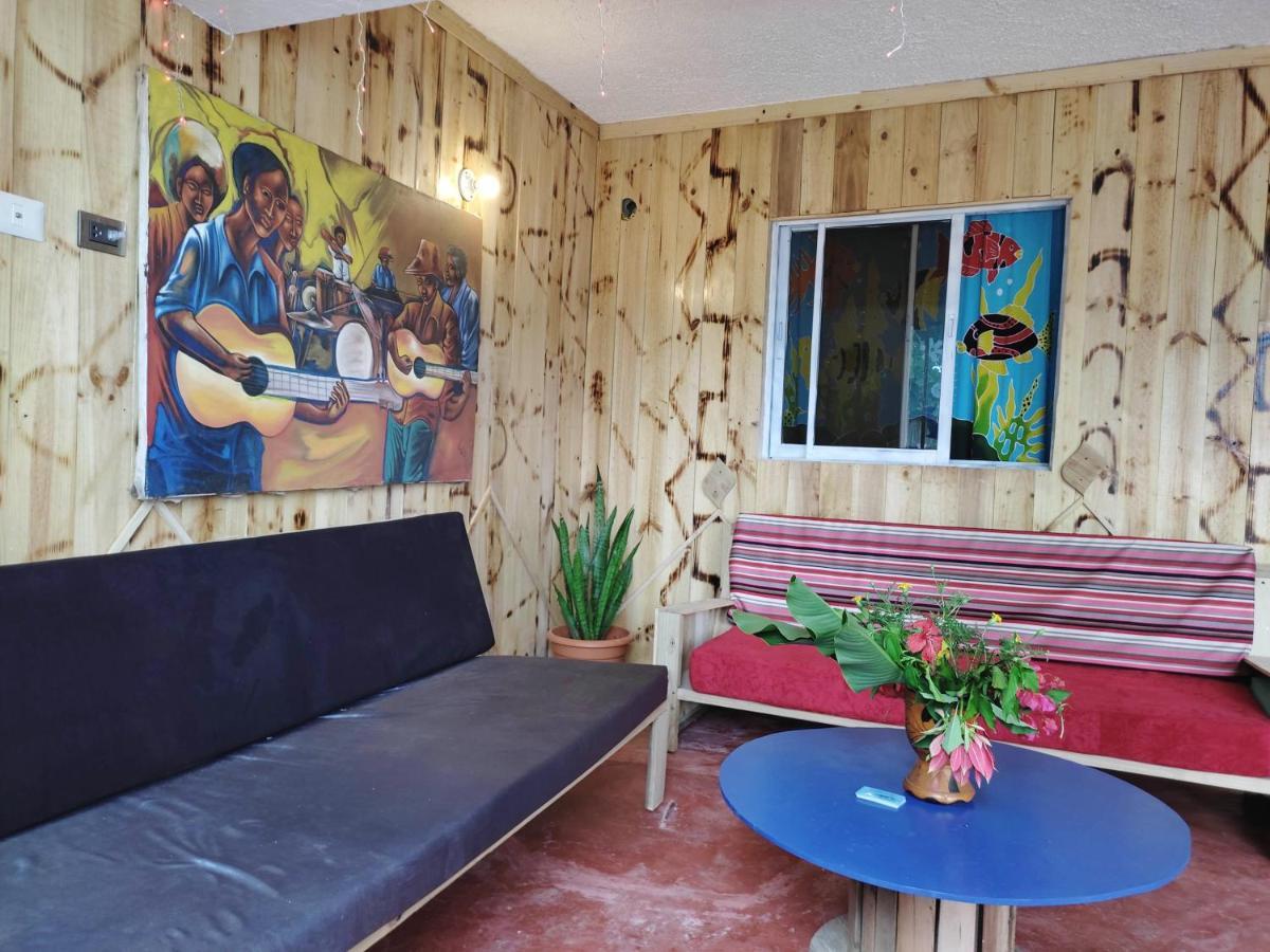 Hostel La Ballena Backpacker Лас-Галерас Экстерьер фото