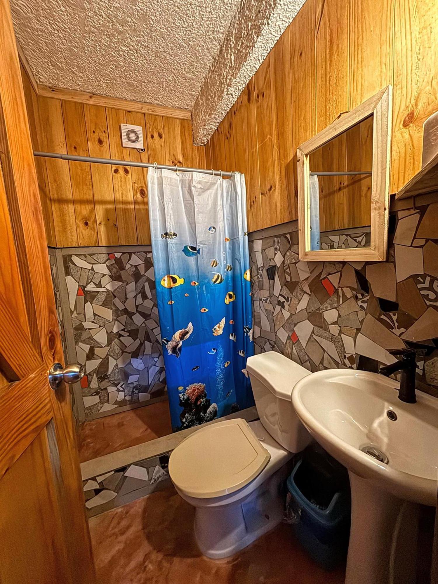 Hostel La Ballena Backpacker Лас-Галерас Экстерьер фото
